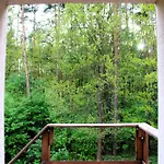 Apartment Dom Pracy Tworczej Macondo *