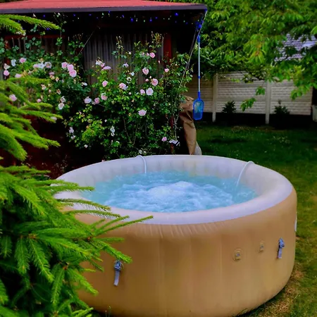 Dom Pracy Tworczej Macondo Apartman *