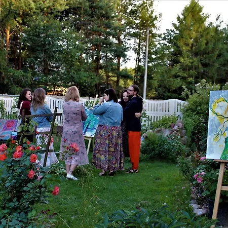 Apartman Dom Pracy Tworczej Macondo Miedzno