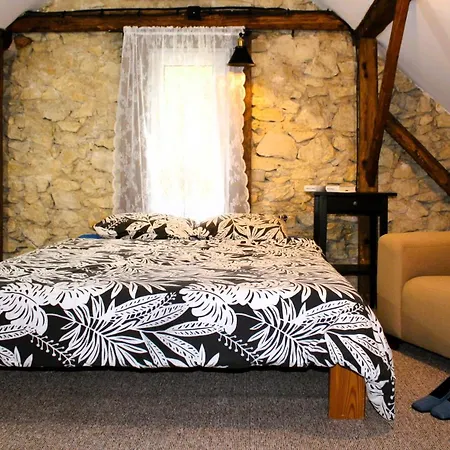 Dom Pracy Tworczej Macondo Miedzno