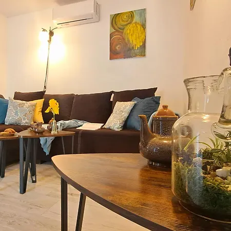 Dom Pracy Tworczej Macondo Apartman *