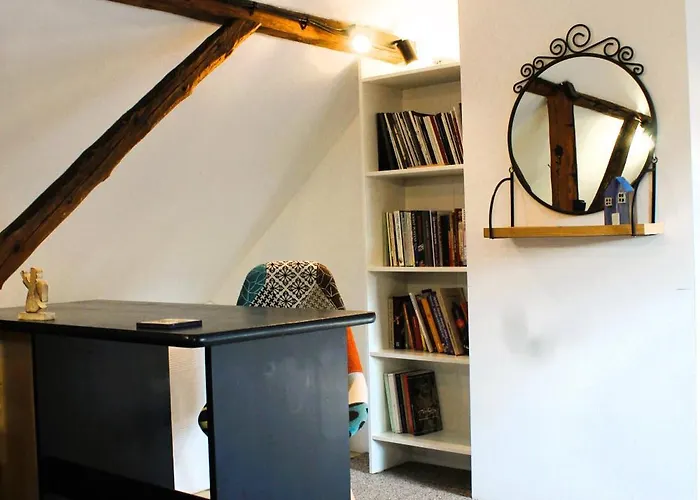 דירה Dom Pracy Tworczej Macondo Miedzno