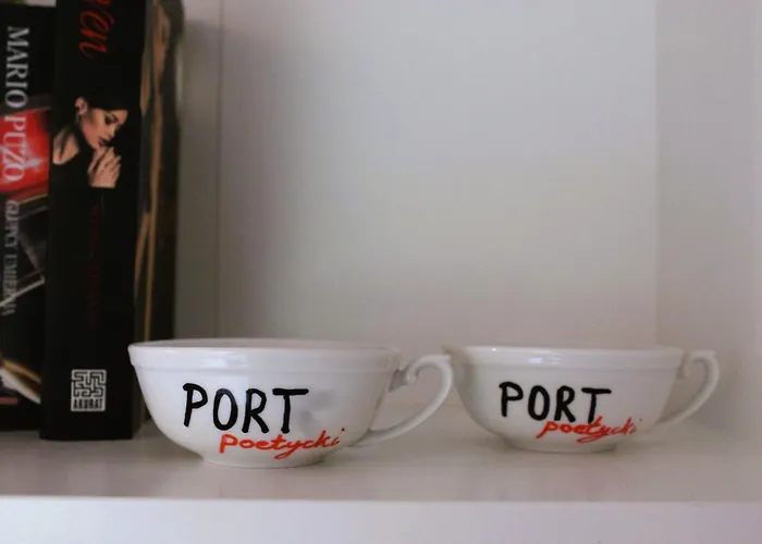 Dom Pracy Tworczej Macondo *